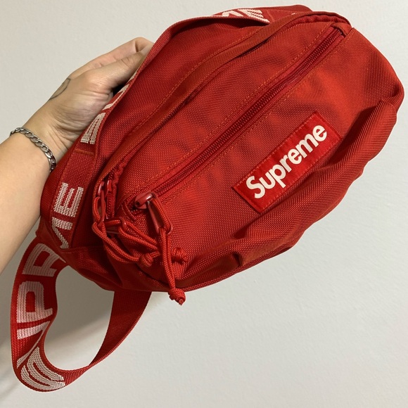 Supreme SS18 Red Men´s waist Bag Fanny Pack